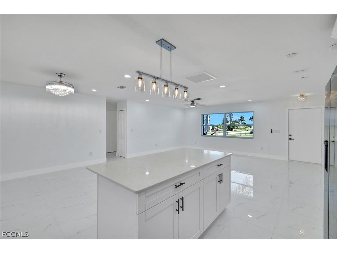 2134 SW 2nd Court Cape Coral FL 33991 2026011298 image10