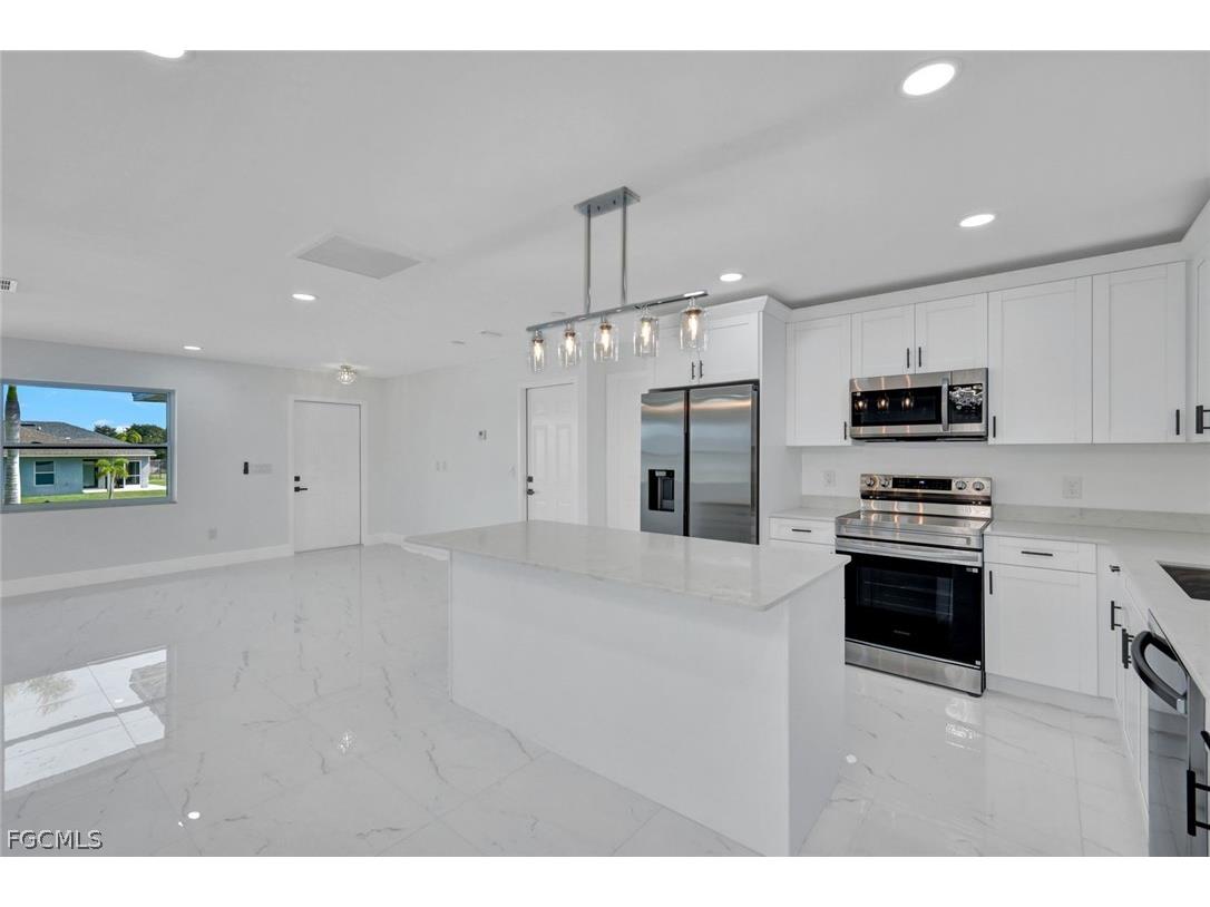 2134 SW 2nd Court Cape Coral FL 33991 2026011298 image11