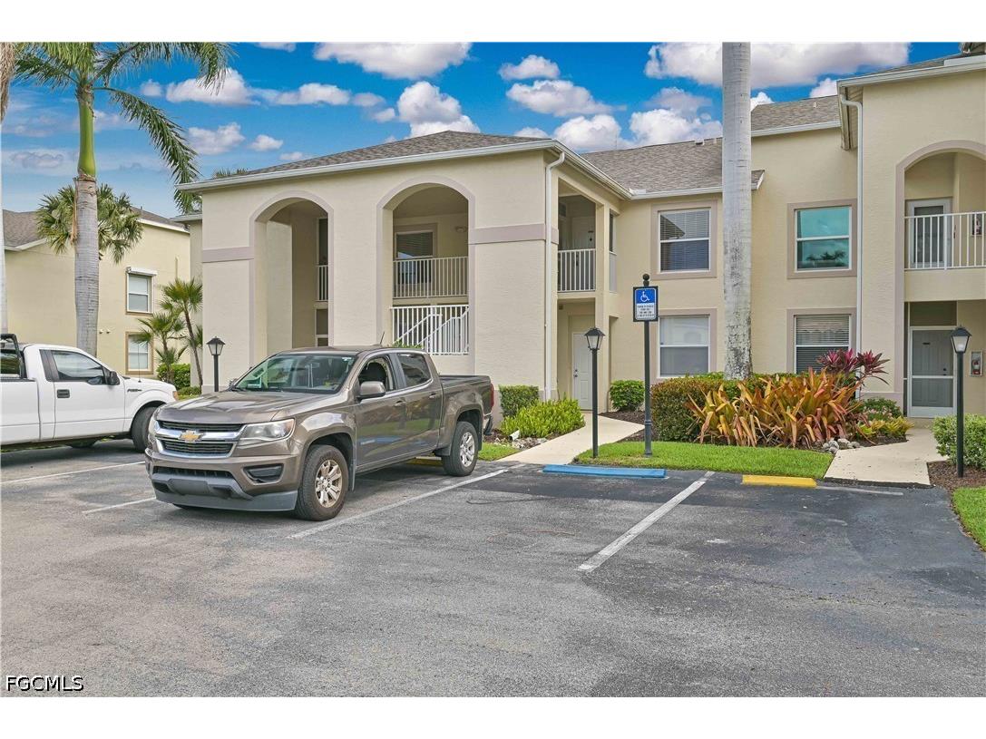 21341 Lancaster Run #422 Estero FL 33928 2026015437 image1