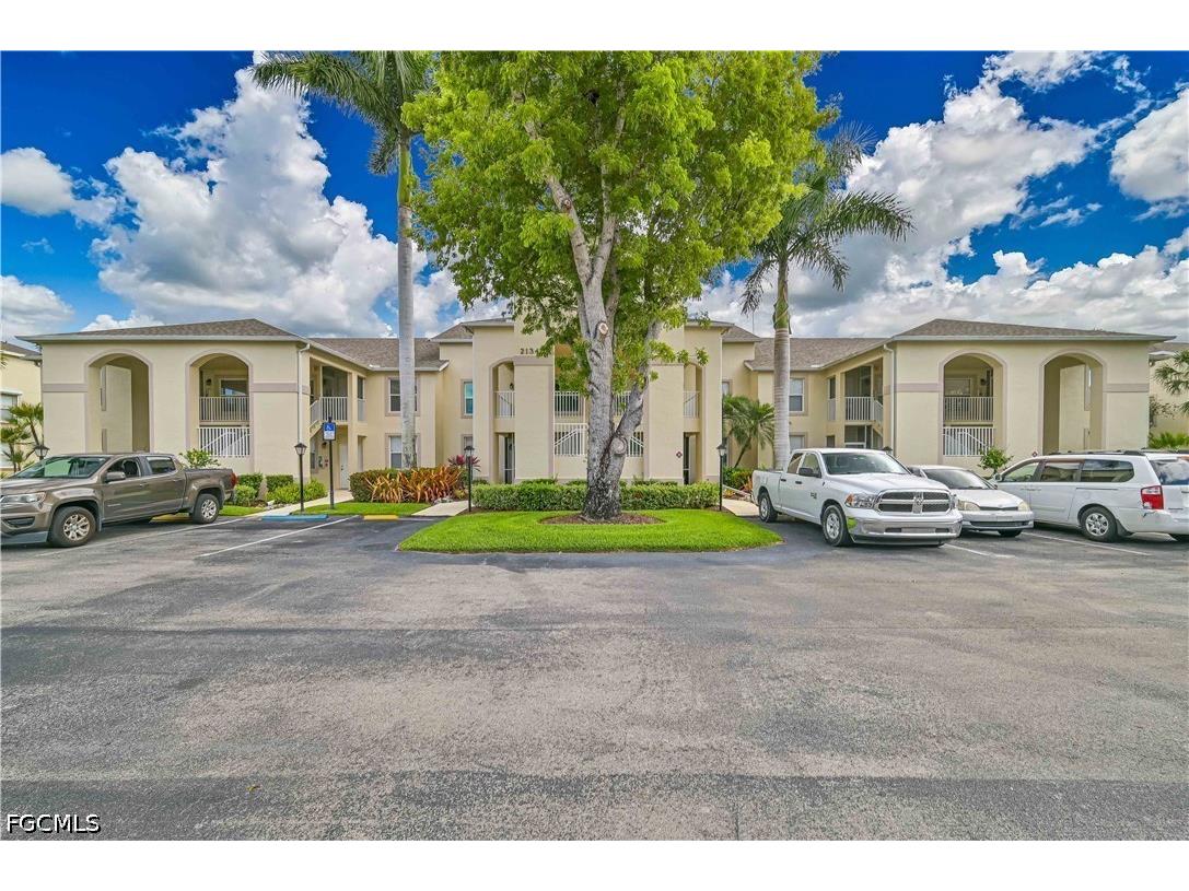 21341 Lancaster Run #422 Estero FL 33928 2026015437 image2