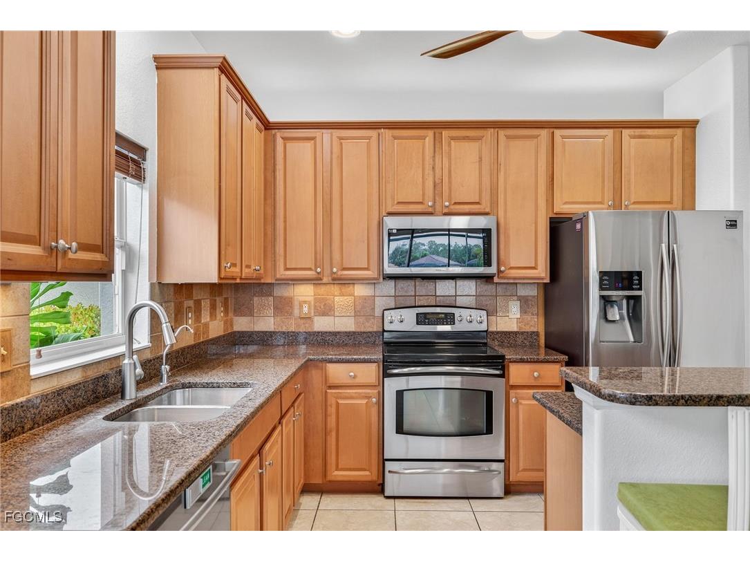 21348 Velino Lane Estero FL 33928 2025015099 image11