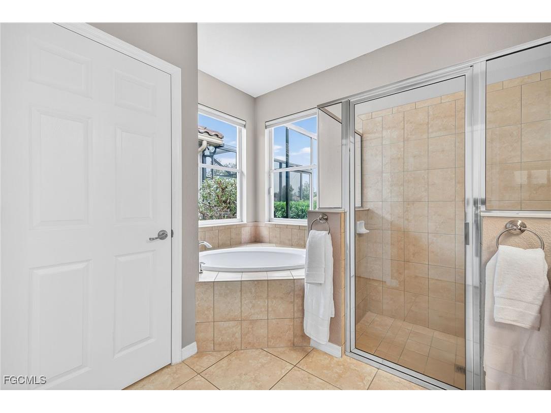 21348 Velino Lane Estero FL 33928 2025015099 image15