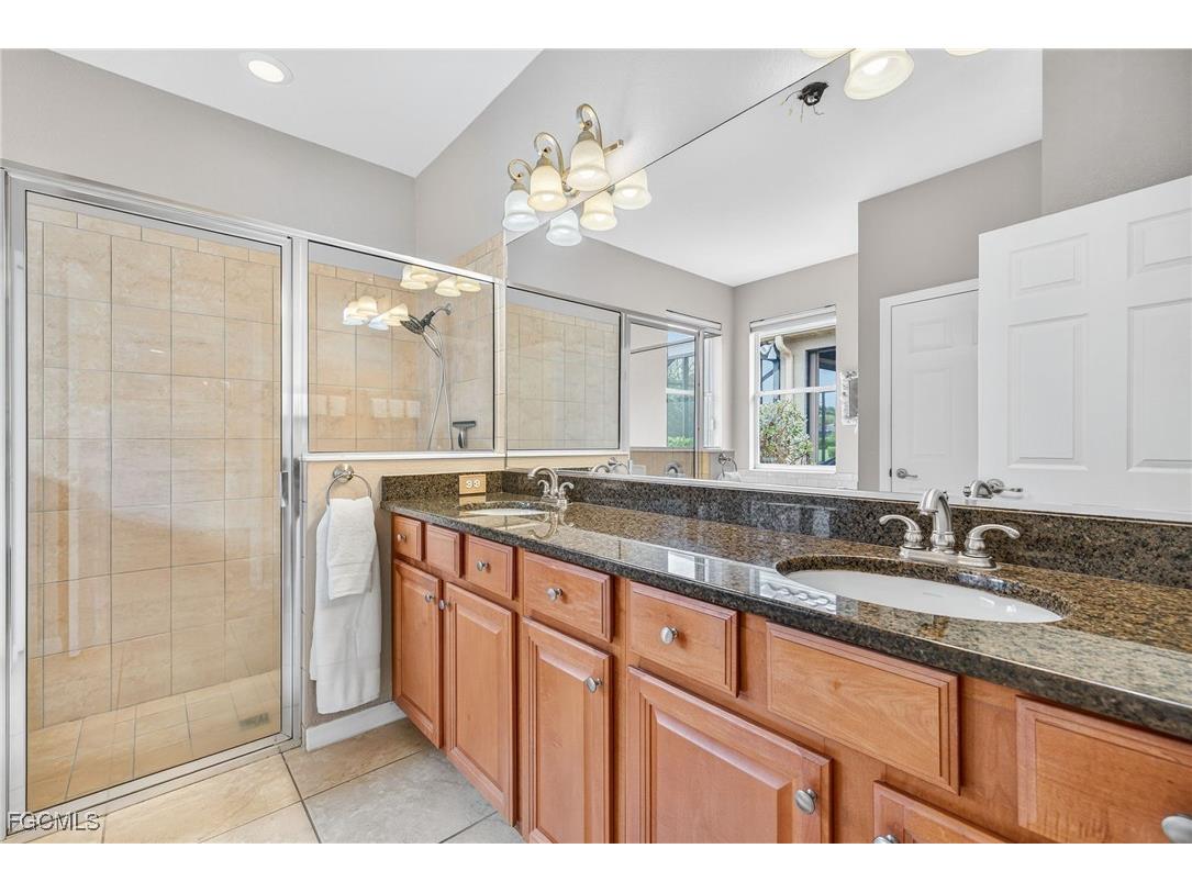 21348 Velino Lane Estero FL 33928 2025015099 image16