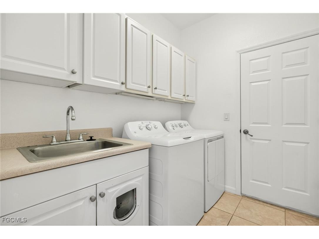 21348 Velino Lane Estero FL 33928 2025015099 image24