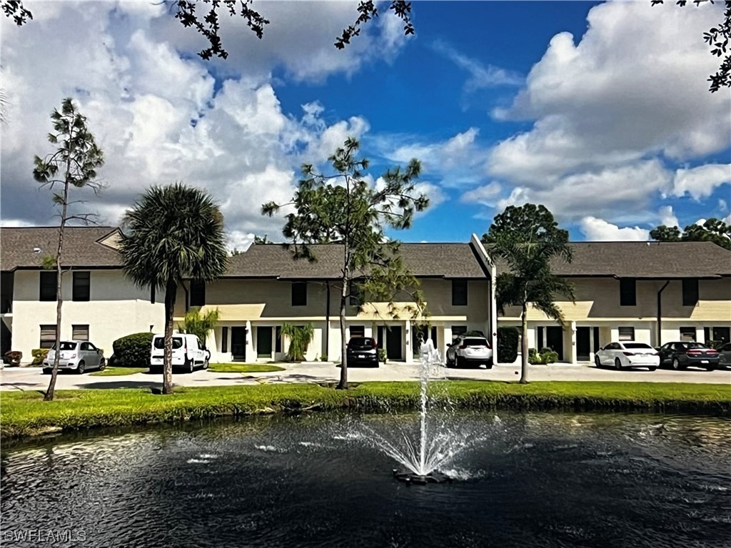 2135 Crystal Drive #29 Fort Myers FL 33907 223034127 image1
