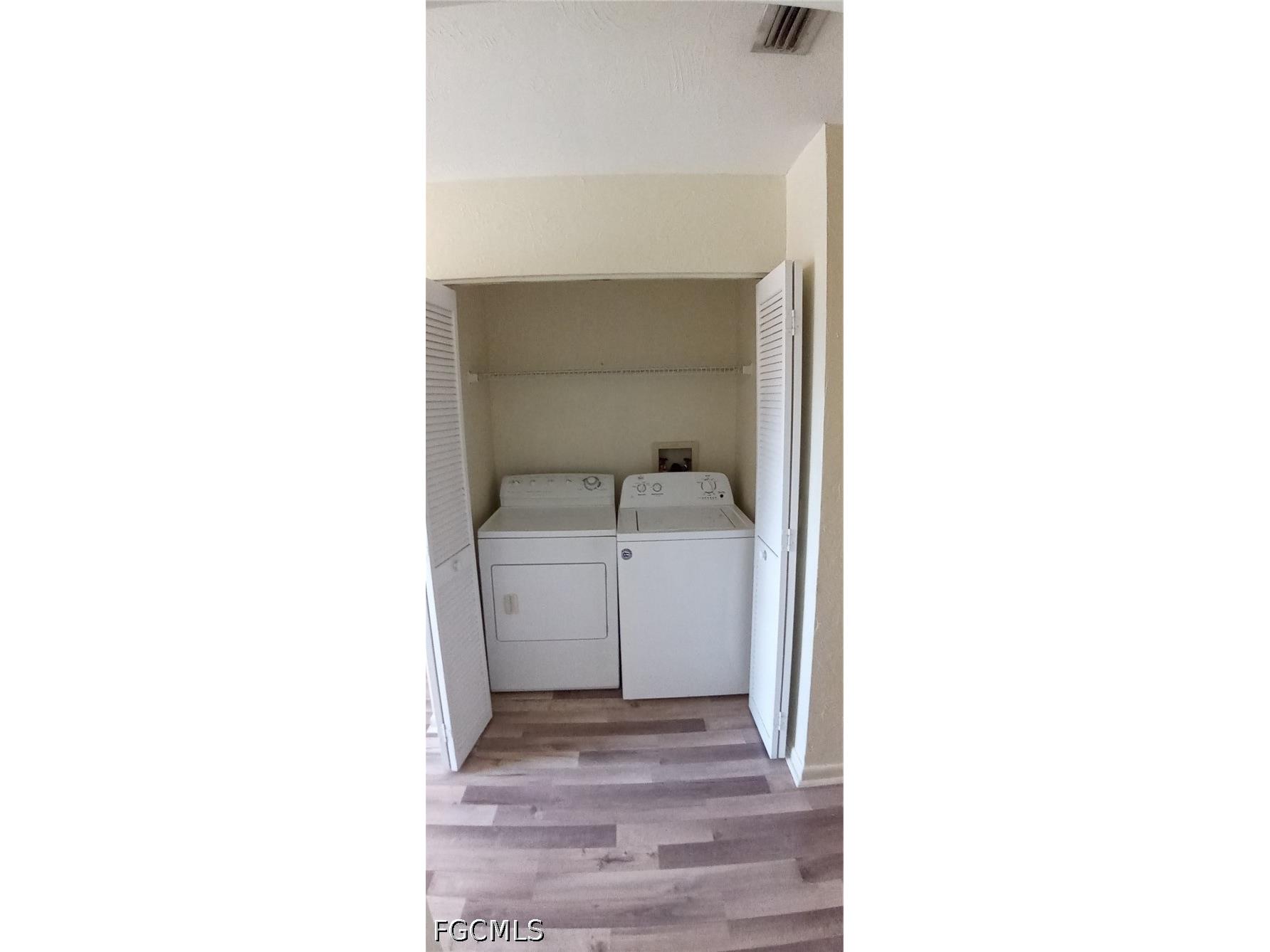 2135 Crystal Drive #45 Fort Myers FL 33907 2026016870 image15