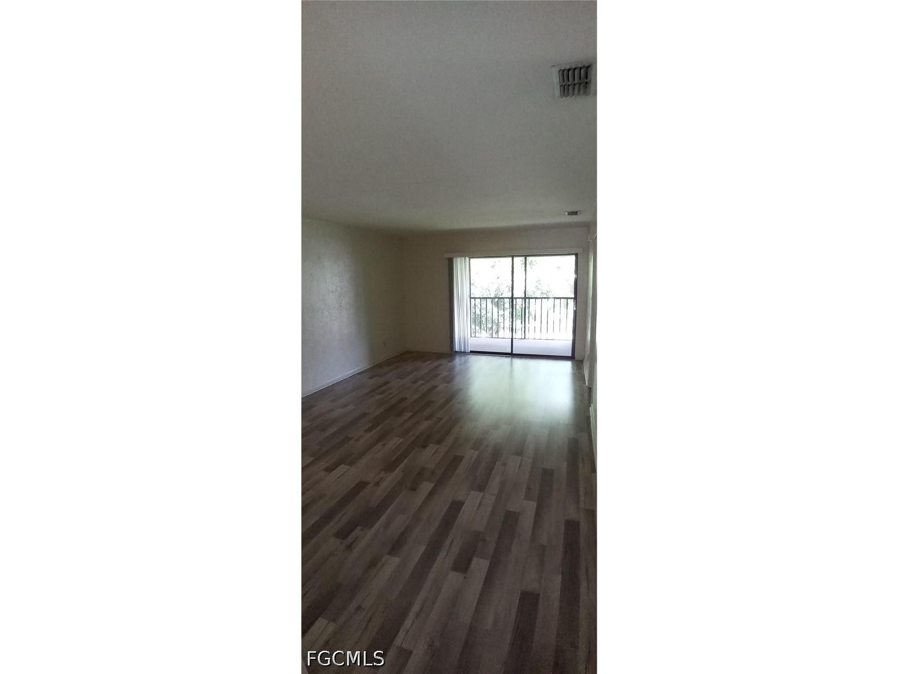 2135 Crystal Drive #45 Fort Myers FL 33907 2026016870 image16