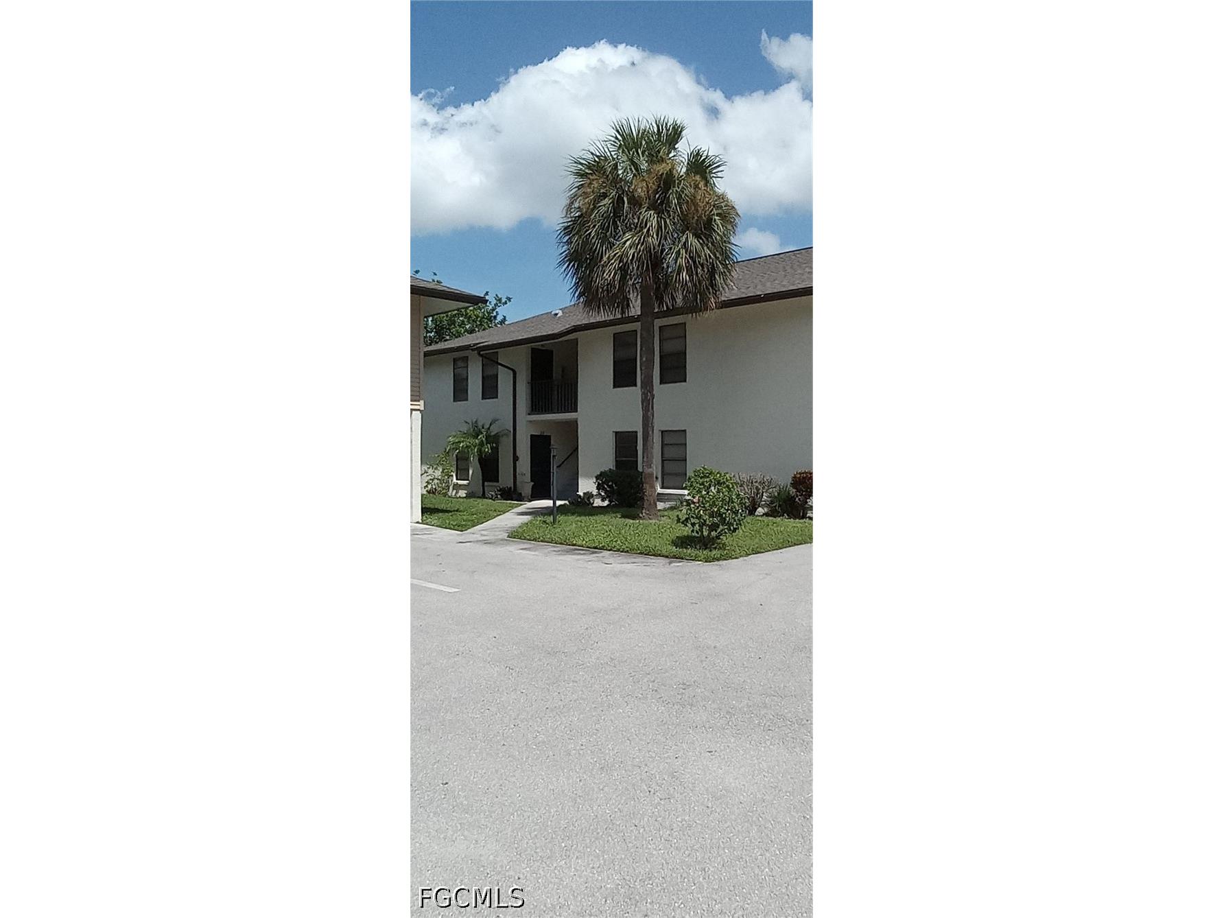 2135 Crystal Drive #45 Fort Myers FL 33907 2026016870 image2