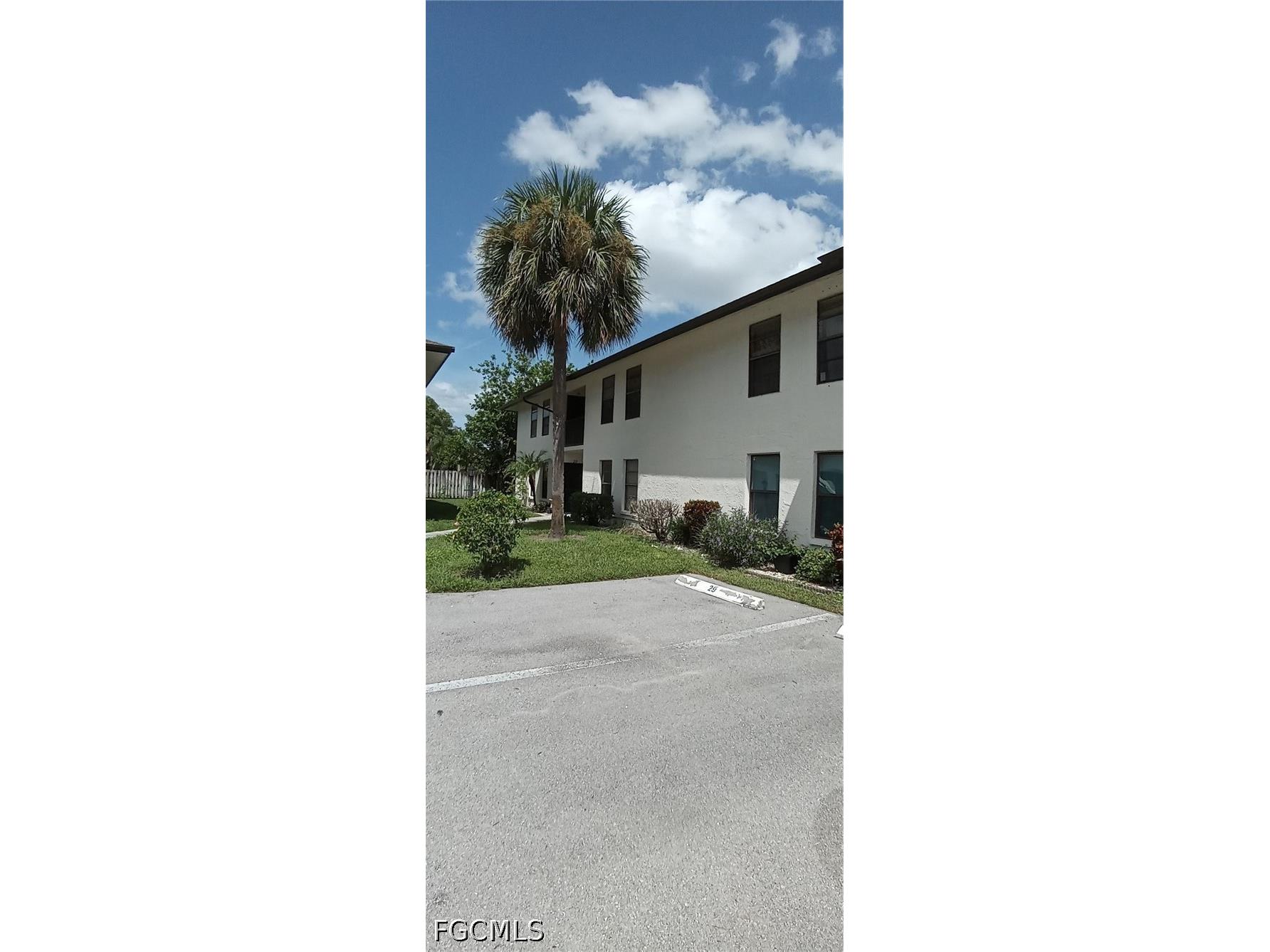2135 Crystal Drive #45 Fort Myers FL 33907 2026016870 image3