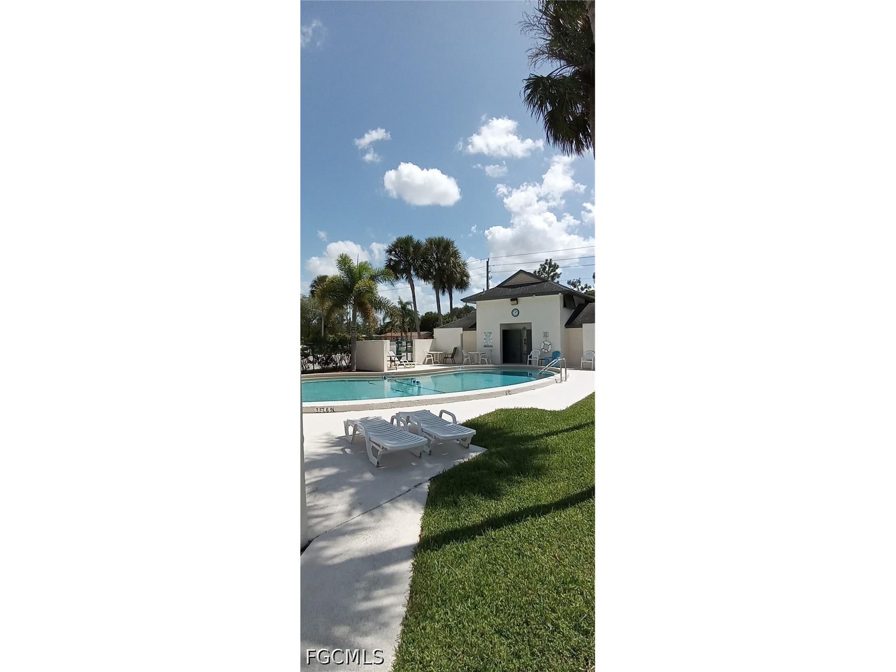 2135 Crystal Drive #45 Fort Myers FL 33907 2026016870 image4