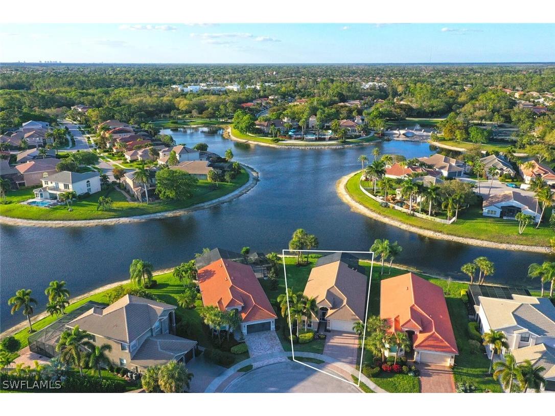 2135 Khasia Point Naples FL 34119 226012014 image1