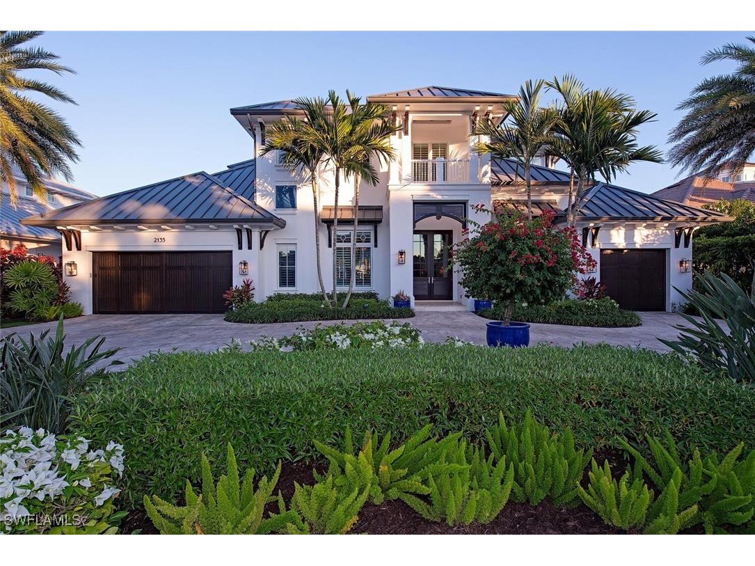 2135 Snook Drive Naples FL 34102 225072855 image2