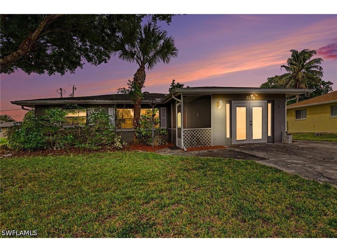 2136 Flora Avenue Fort Myers FL 33907 226022474 image1