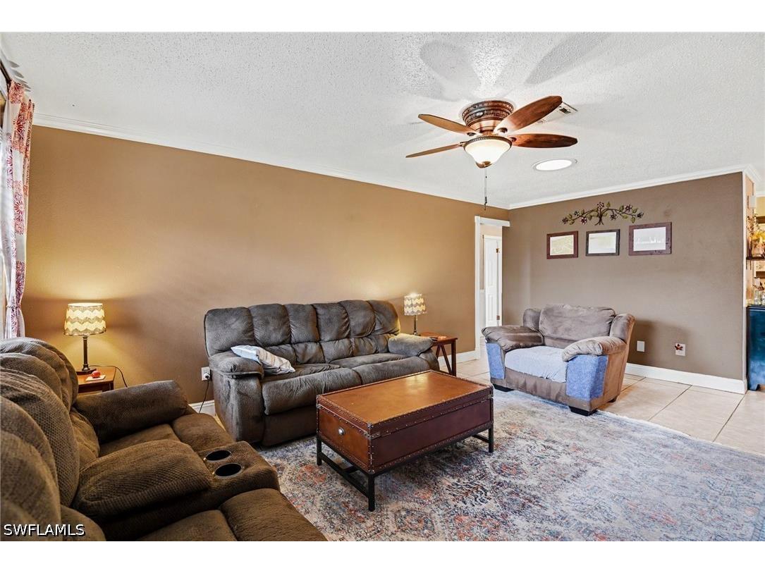 2136 Flora Avenue Fort Myers FL 33907 226022474 image5