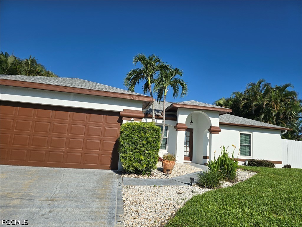 2136 SE 8th Avenue Cape Coral FL 33990 2026027340 image2