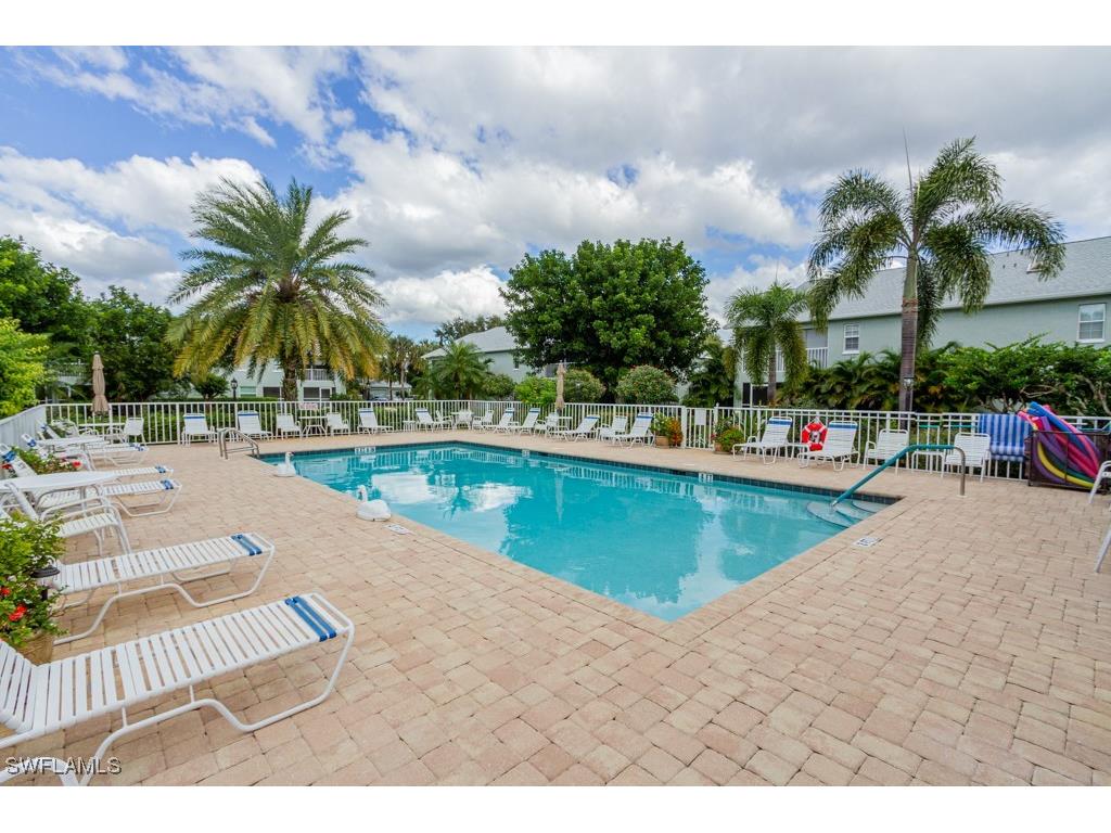 2136 Tama Circle #202 Naples FL 34112 225081260 image35