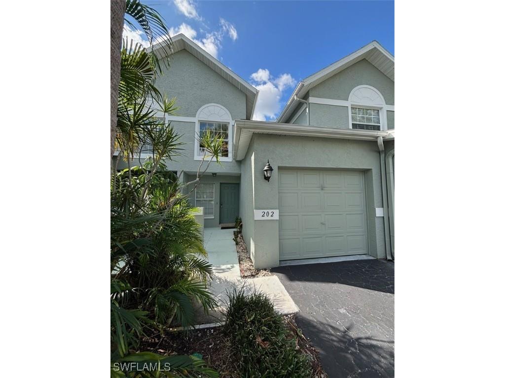 2136 Tama Circle #202 Naples FL 34112 225081260 image4