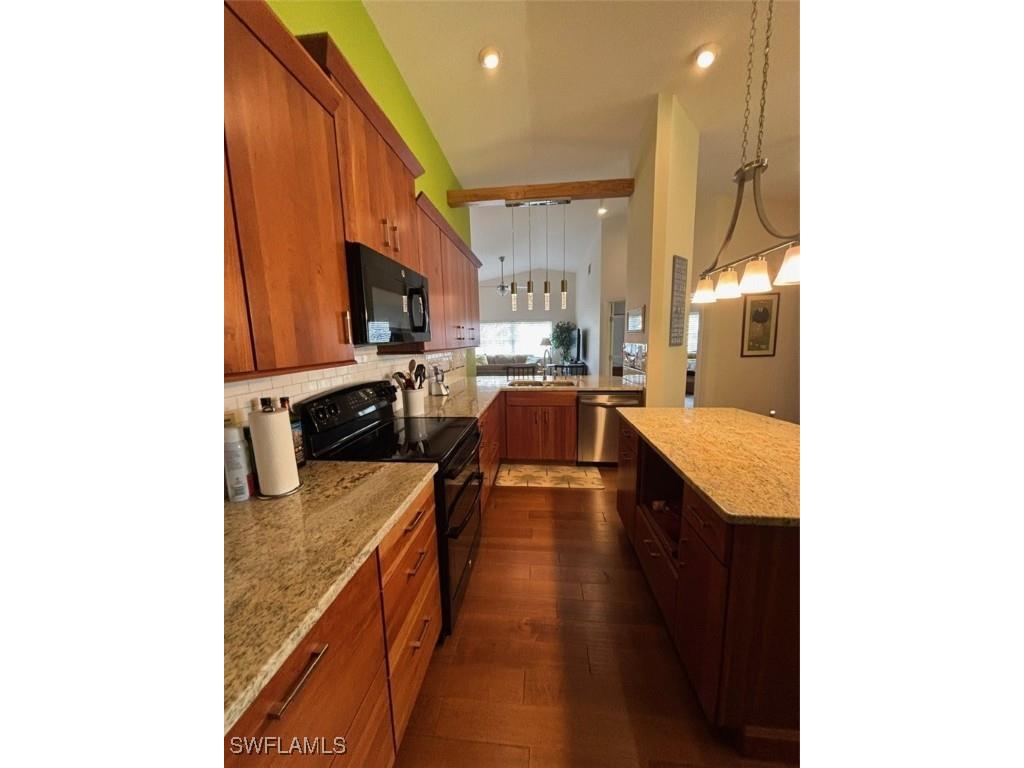 2136 Tama Circle #202 Naples FL 34112 225081260 image8