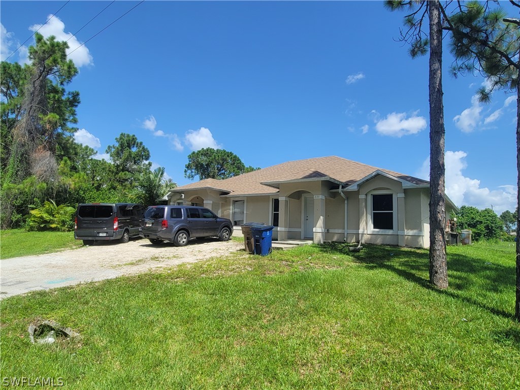 2137-2139 Fairway Drive Lehigh Acres FL 33973 222058576 image1