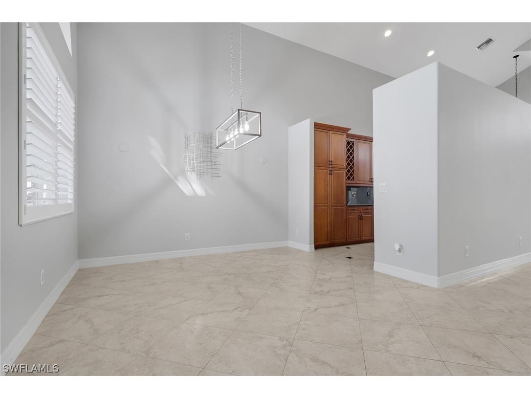 2137 Isla De Palma Circle Naples FL 34119 226008019 image29