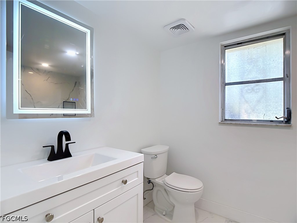2137 Saint Croix Avenue Fort Myers FL 33905 2026026418 image17