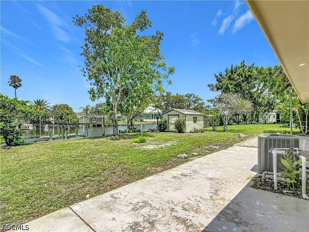 2137 Saint Croix Avenue Fort Myers FL 33905 2026026418 image28