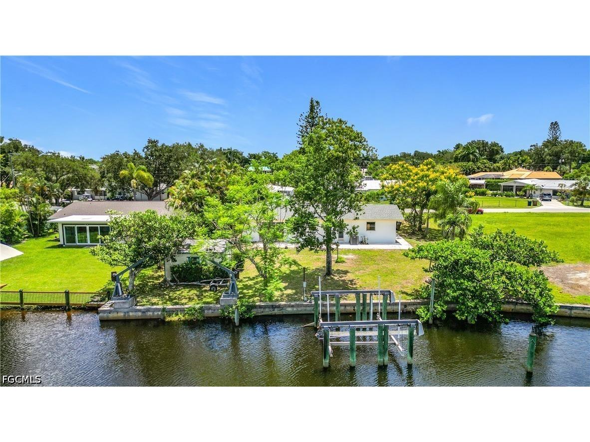 2137 Saint Croix Avenue Fort Myers FL 33905 2026026418 image31