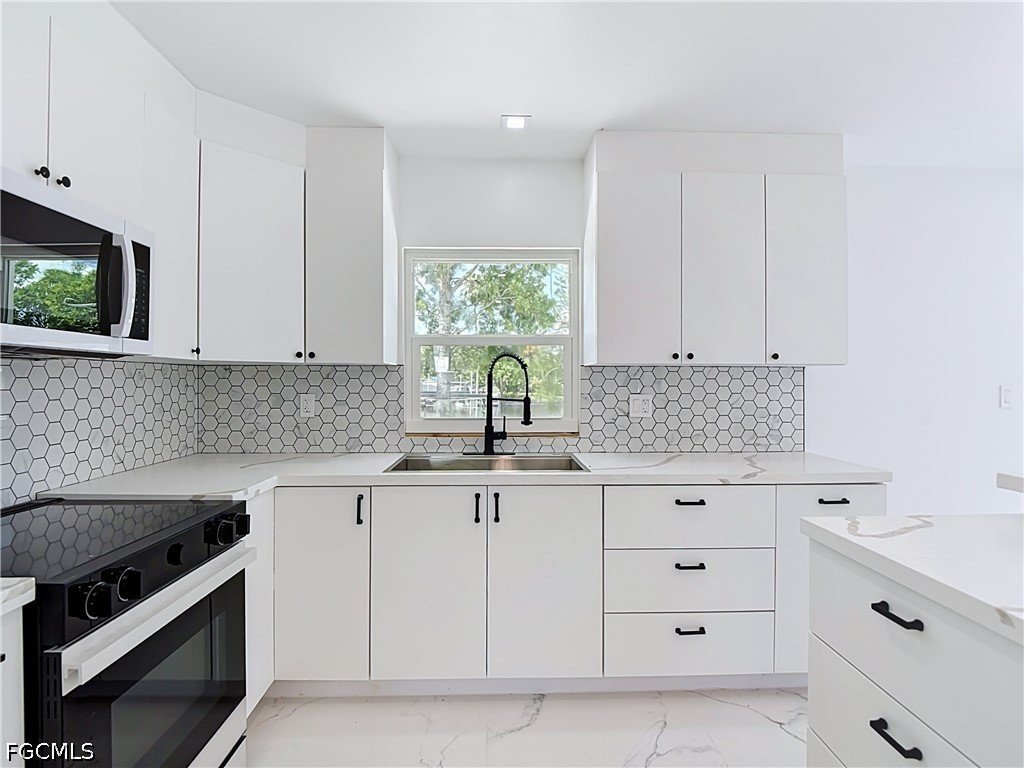 2137 Saint Croix Avenue Fort Myers FL 33905 2026026418 image6