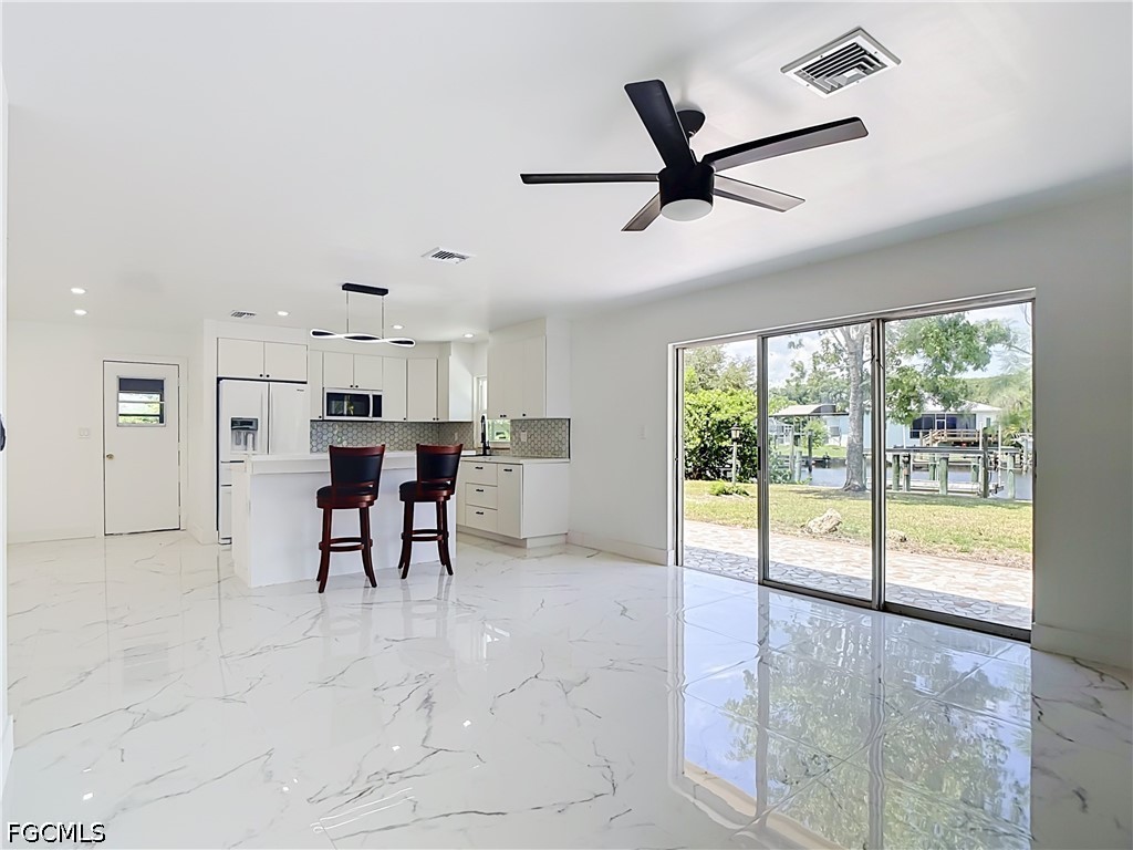 2137 Saint Croix Avenue Fort Myers FL 33905 2026026418 image9