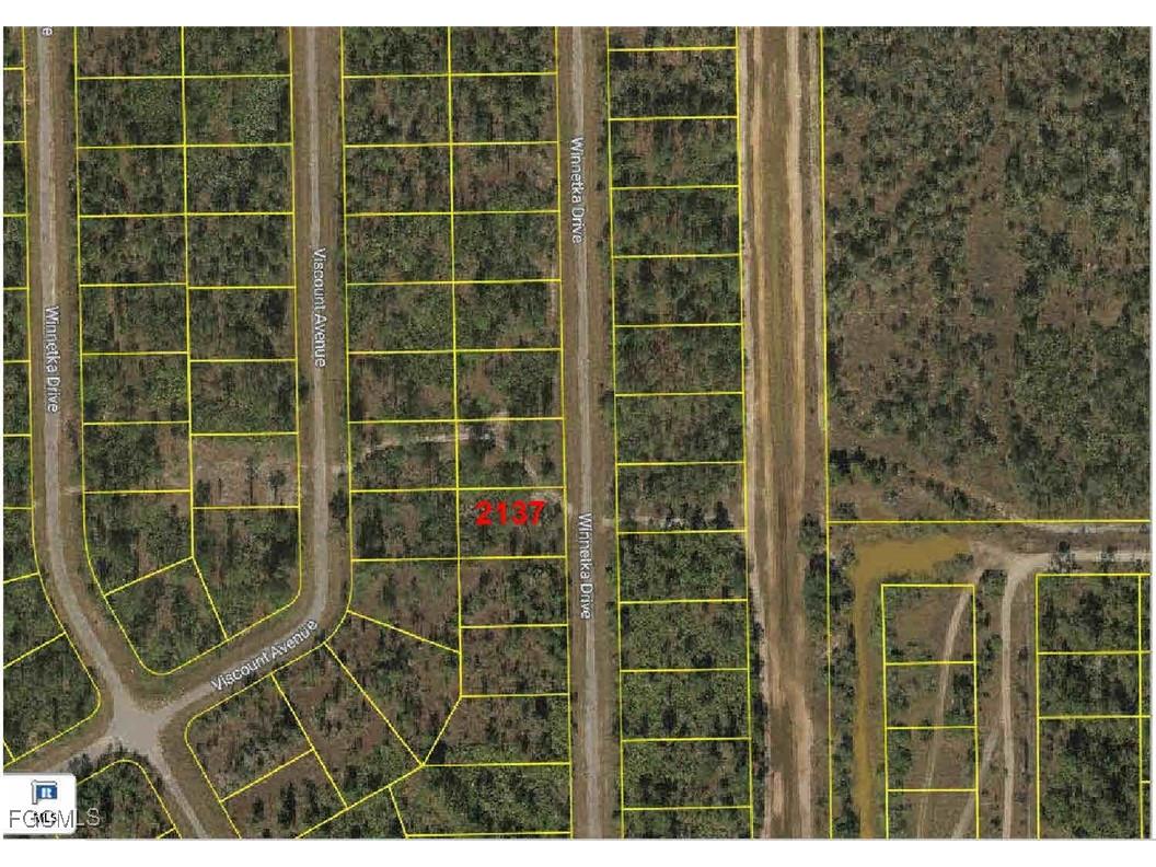 2137 Winnetka Drive Lehigh Acres FL 33972 2025022785 image1