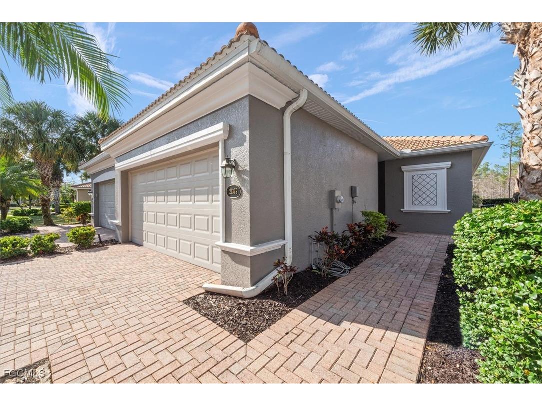 21379 Bella Terra Boulevard Estero FL 33928 2025022807 image1