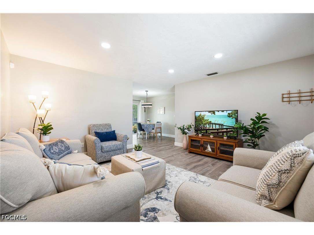 2138 Dominica Avenue Fort Myers FL 33905 2026028659 image10