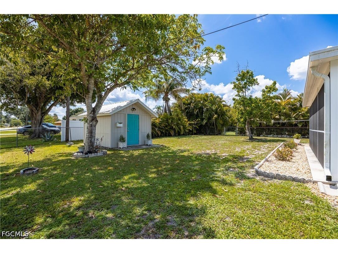 2138 Dominica Avenue Fort Myers FL 33905 2026028659 image27