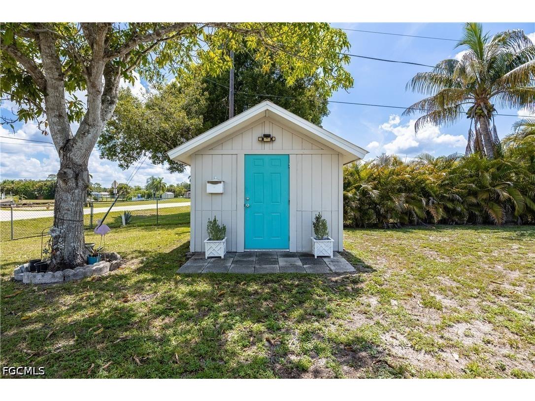 2138 Dominica Avenue Fort Myers FL 33905 2026028659 image29