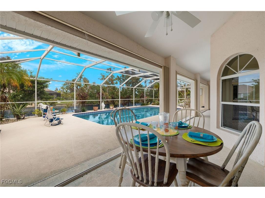 2138 SE 5th Place Cape Coral FL 33990 2025009750 image3