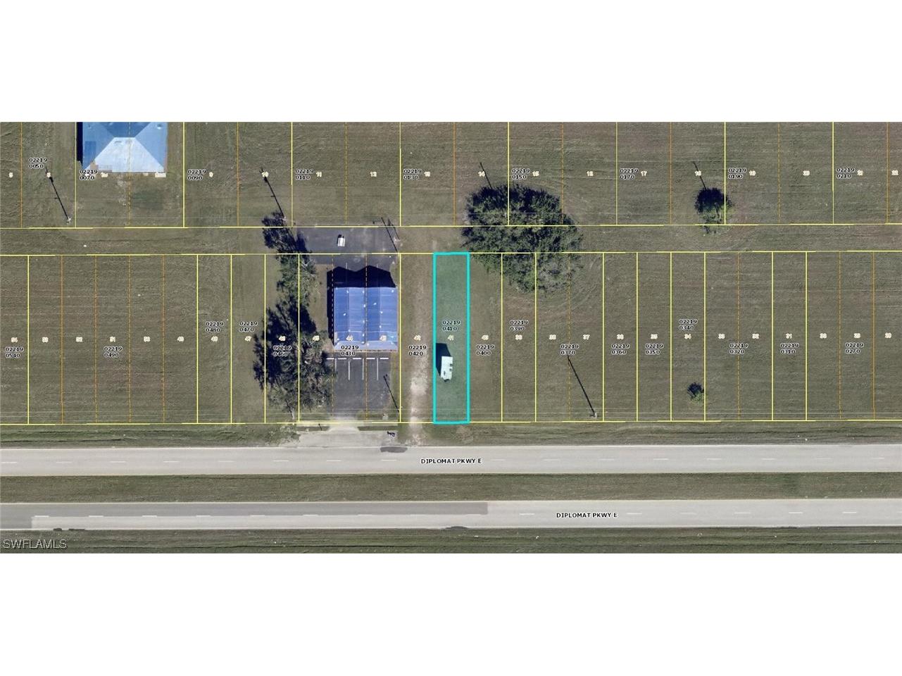 2139 Diplomat Parkway E Cape Coral FL 33909 224010497 image1