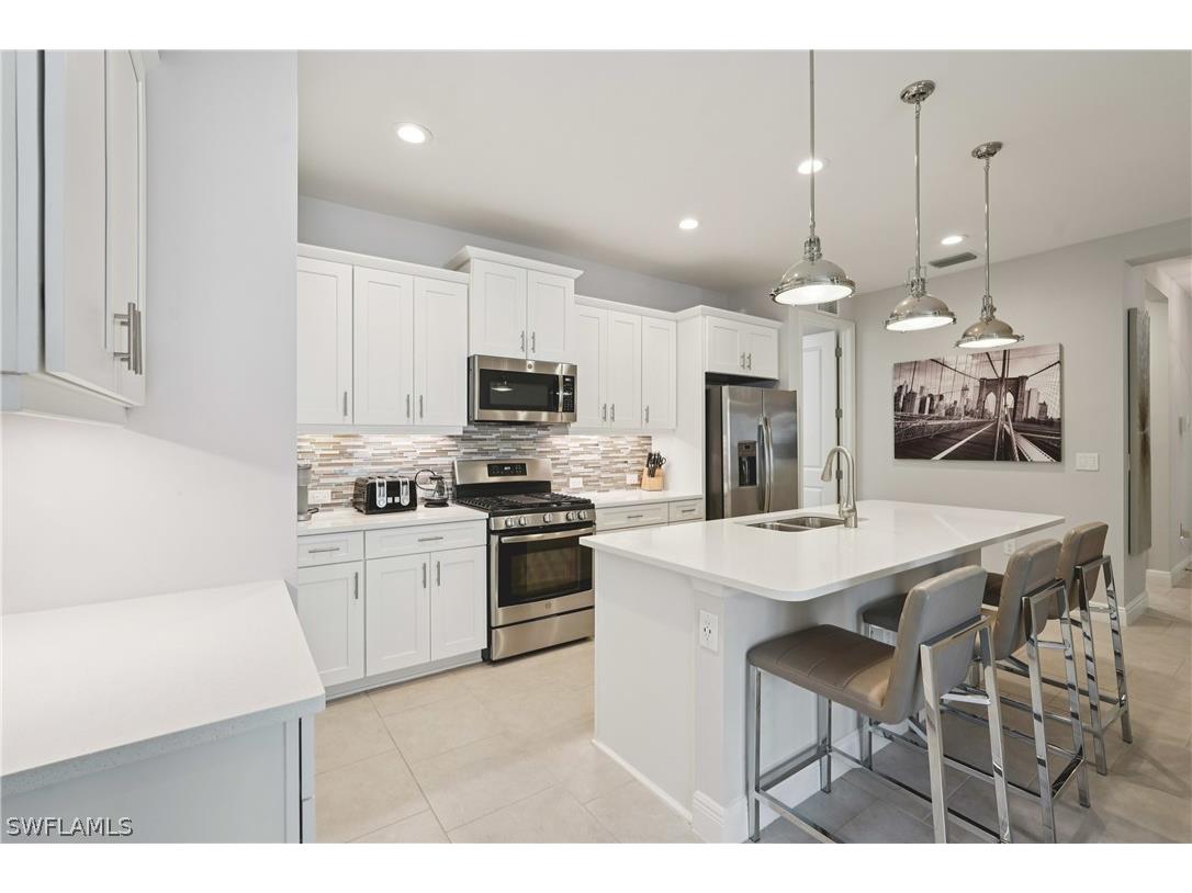 2139 Marquesa Circle Naples FL 34112 226006429 image7