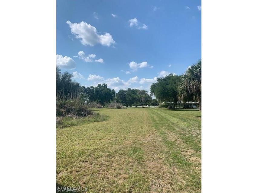 21390 Palm Beach Boulevard Alva FL 33920 224046488 image5