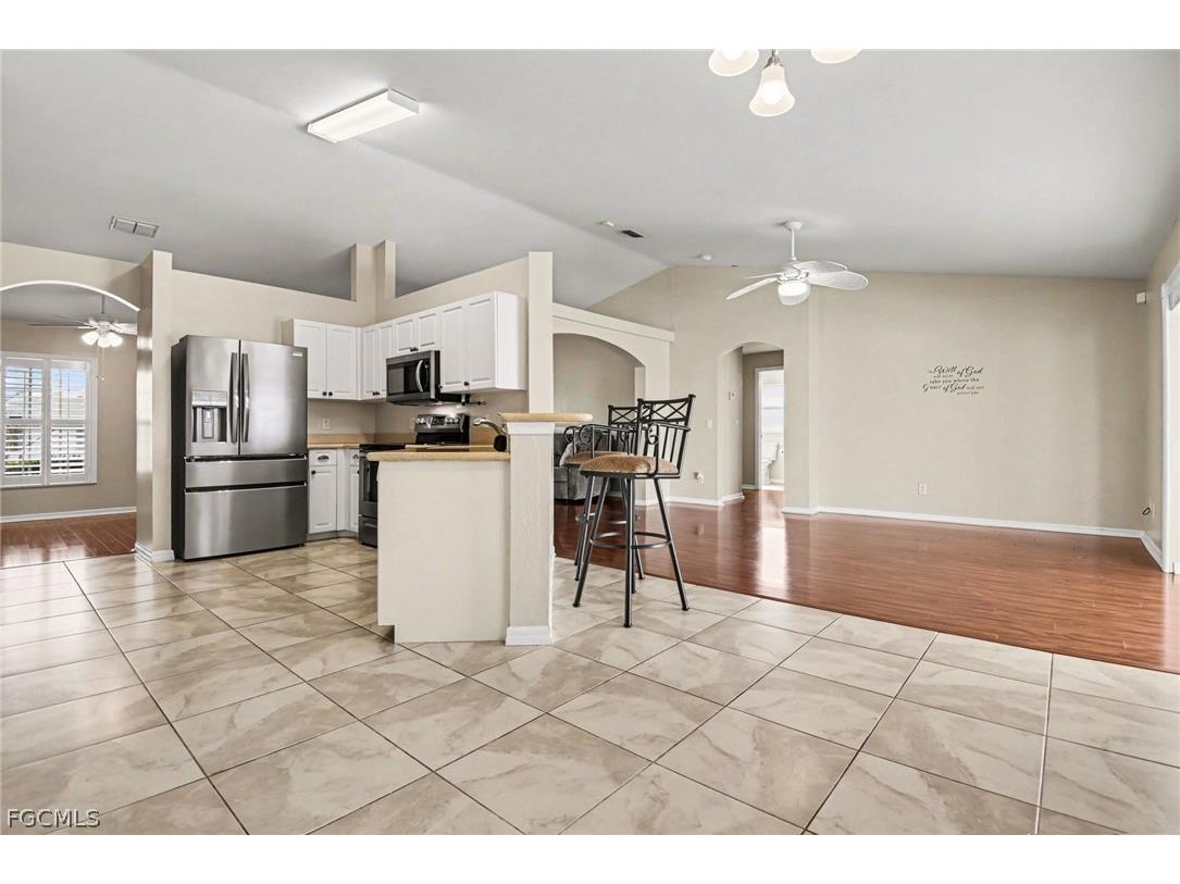 214 NE 21st Avenue Cape Coral FL 33909 2026007533 image11