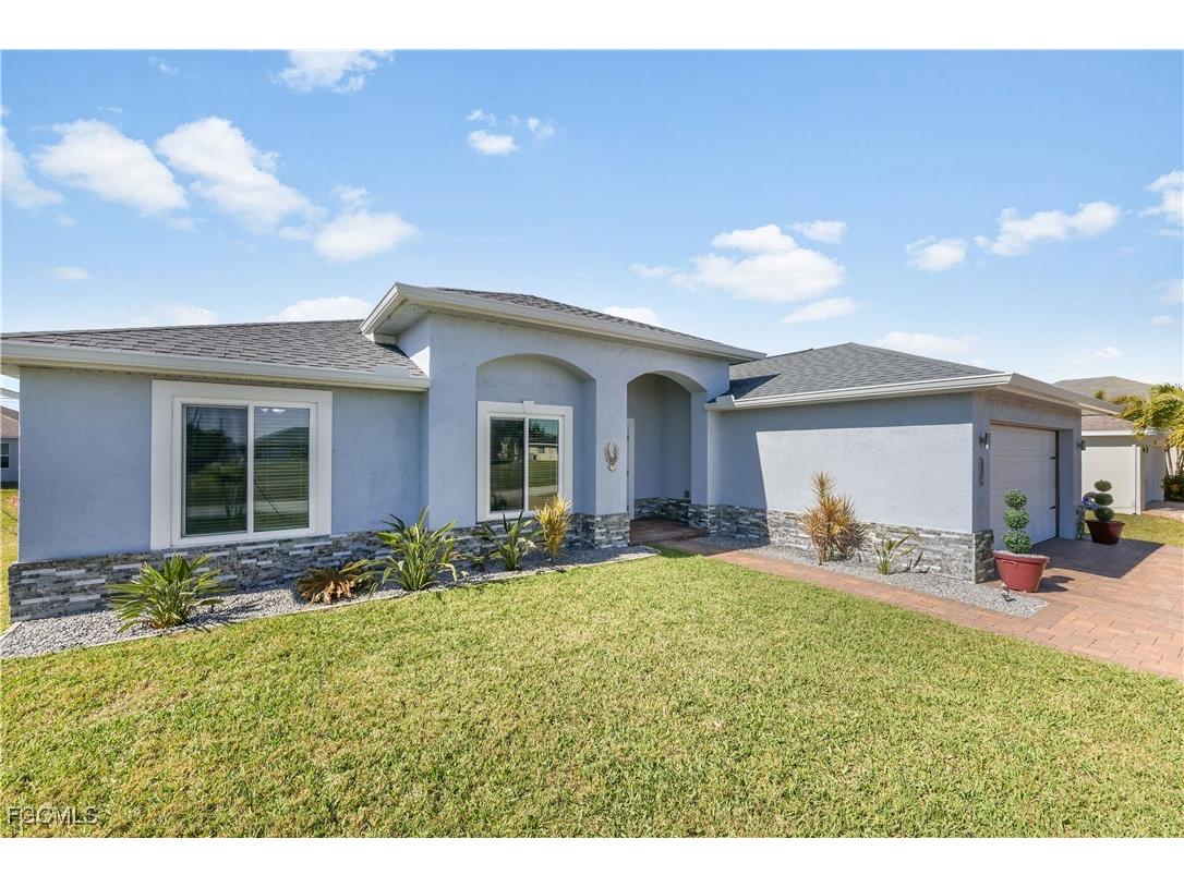 214 NW 25th Avenue Cape Coral FL 33993 2026003163 image2