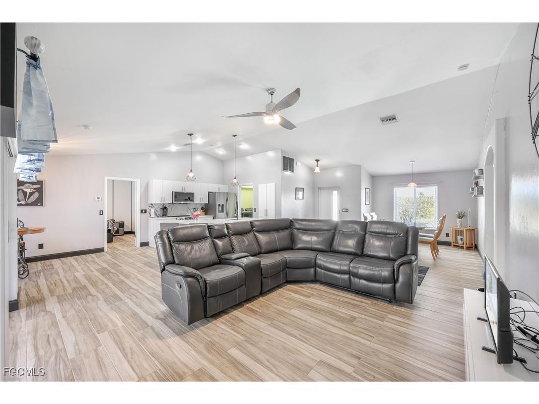 214 NW 25th Avenue Cape Coral FL 33993 2026003163 image24