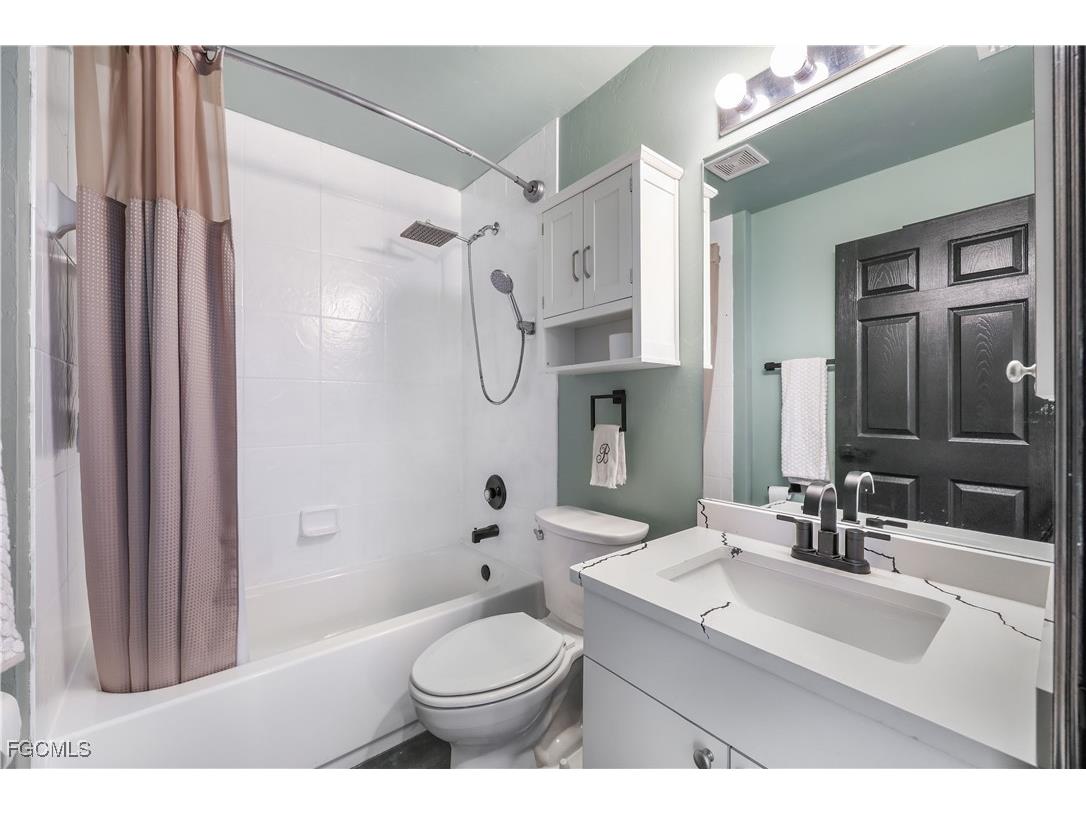 214 NW 25th Avenue Cape Coral FL 33993 2026003163 image27