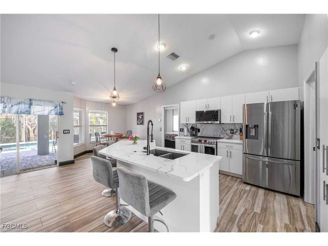 214 NW 25th Avenue Cape Coral FL 33993 2026003163 image6