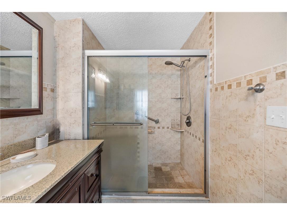 214 Riverwood Road Naples FL 34114 225082591 image14