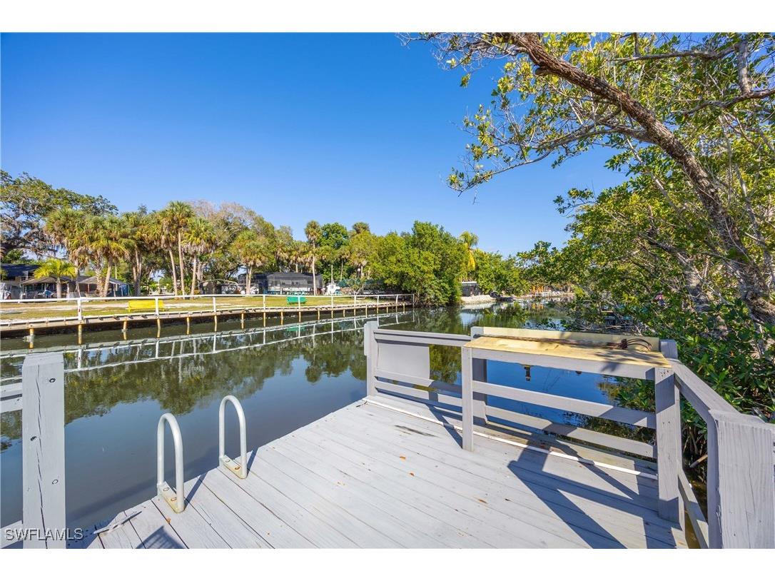 214 Riverwood Road Naples FL 34114 225082591 image21