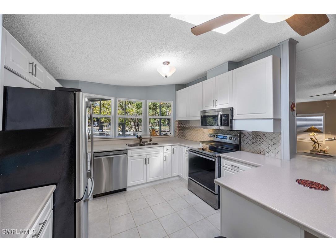 214 Riverwood Road Naples FL 34114 225082591 image8