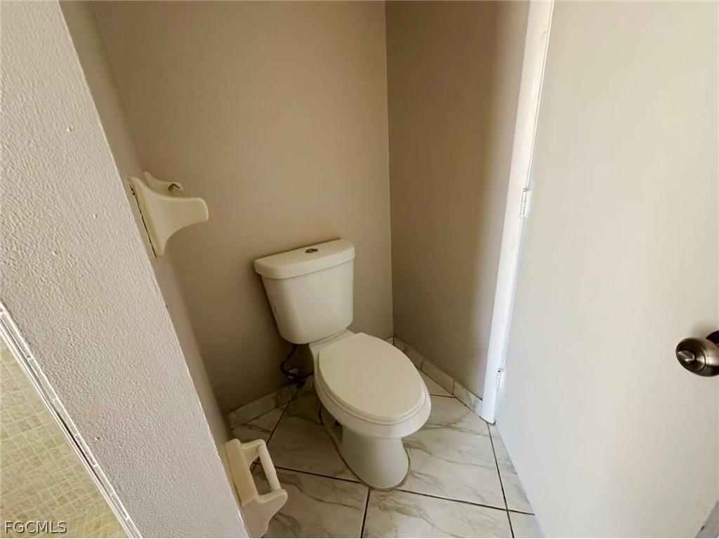 214 SE 7th Street Cape Coral FL 33990 2026009514 image12