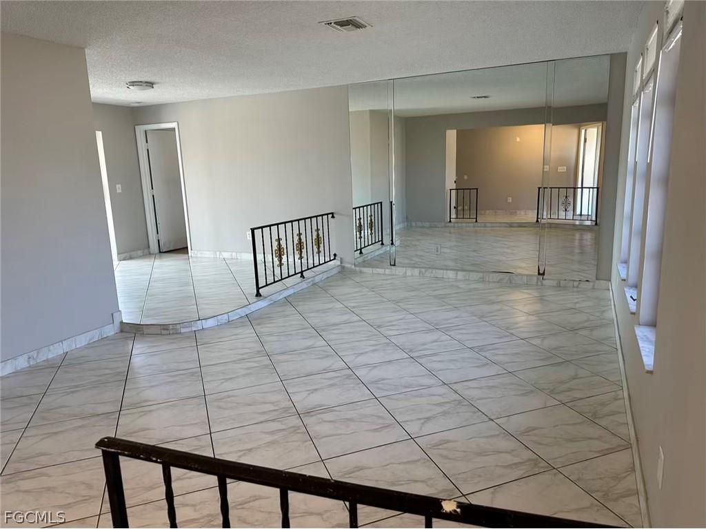 214 SE 7th Street Cape Coral FL 33990 2026009514 image2