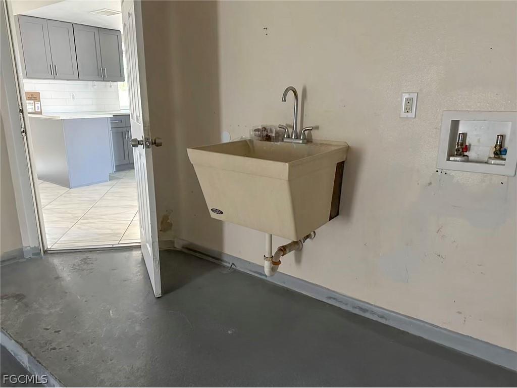 214 SE 7th Street Cape Coral FL 33990 2026009514 image22