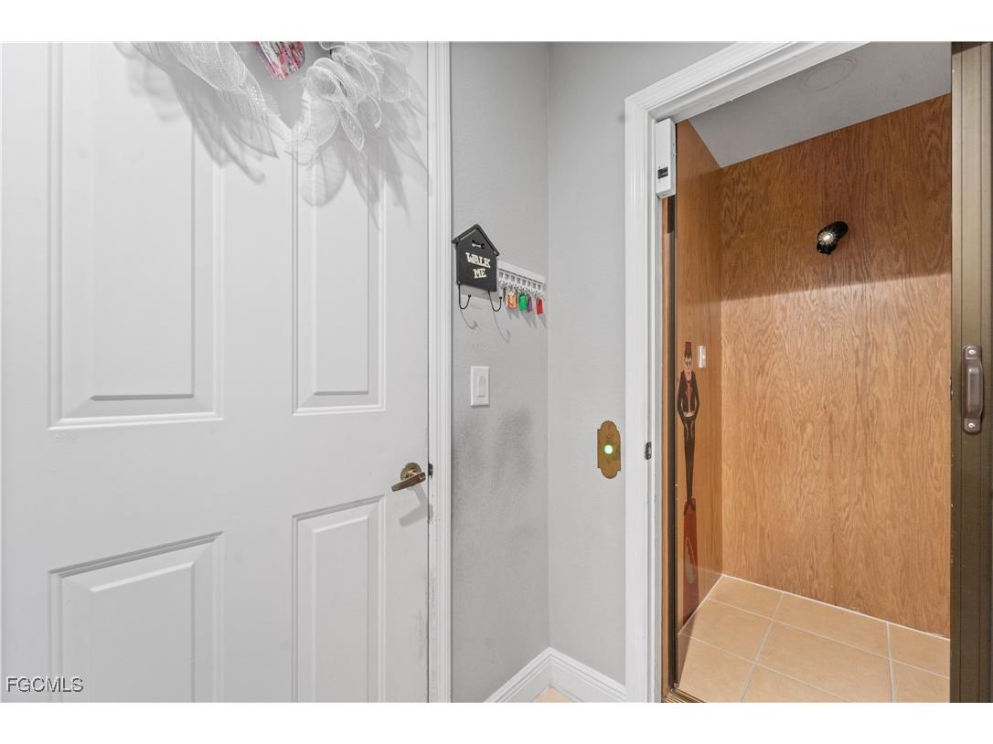 214 Shadroe Cove Circle #104 Cape Coral FL 33991 2025025928 image23